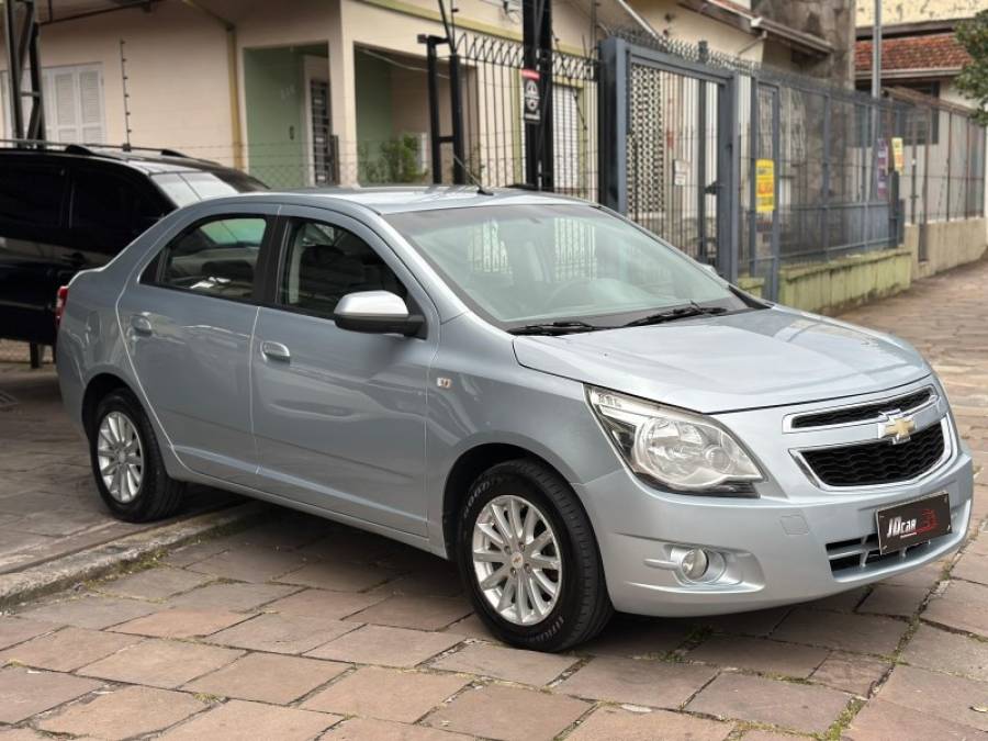 CHEVROLET - COBALT - 2012/2013 - Prata - R$ 41.900,00