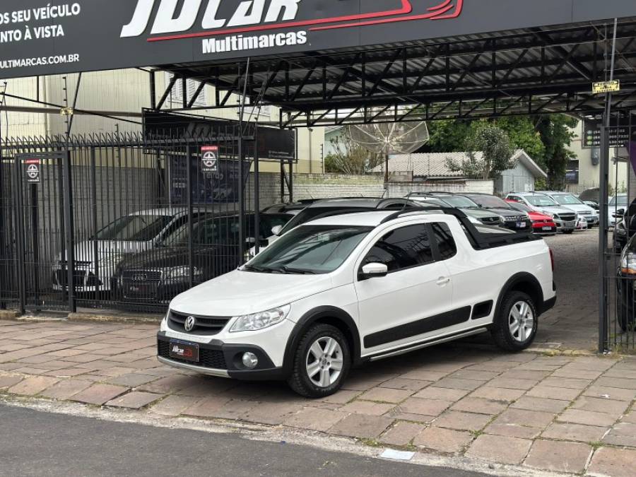 VOLKSWAGEN - SAVEIRO - 2011/2012 - Branca - R$ 54.900,00