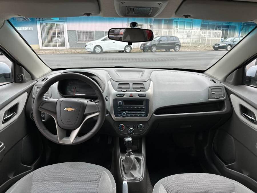 CHEVROLET - COBALT - 2012/2013 - Prata - R$ 41.900,00