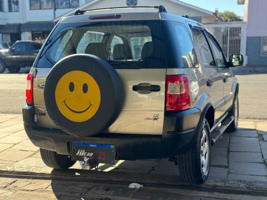 FORD - ECOSPORT - 2006/2007 - Prata - R$ 30.900,00