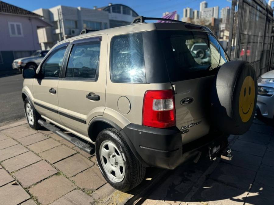 FORD - ECOSPORT - 2006/2007 - Prata - R$ 30.900,00