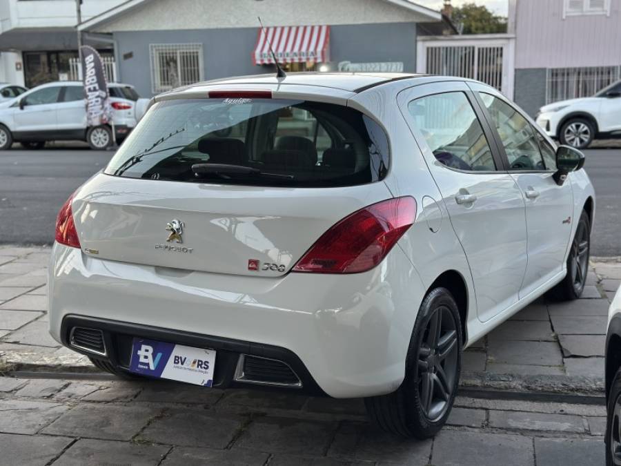 PEUGEOT - 308 - 2014/2015 - Branca - R$ 49.900,00
