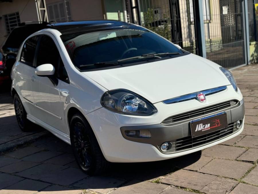 FIAT - PUNTO - 2013/2013 - Branca - R$ 49.900,00