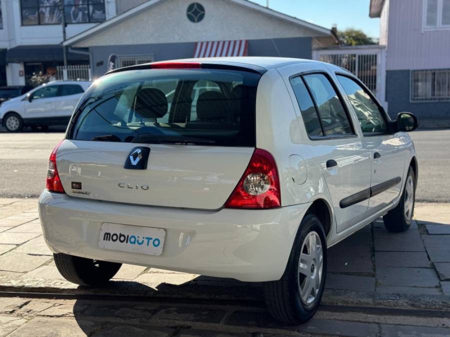 RENAULT - CLIO - 2012/2012 - Branca - R$ 23.900,00