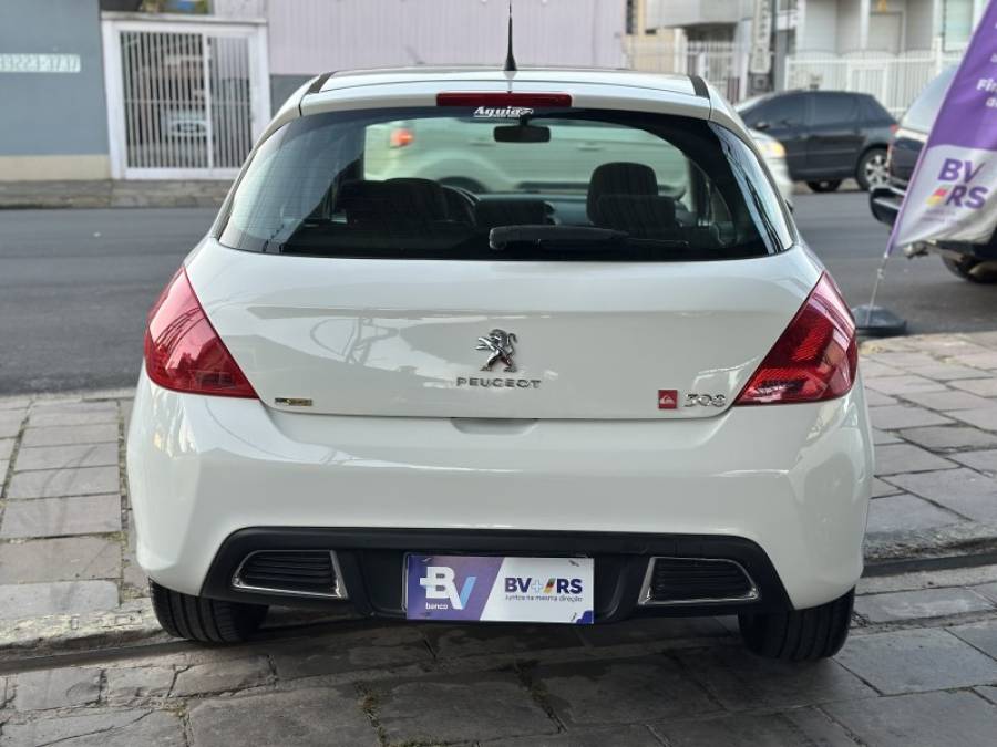 PEUGEOT - 308 - 2014/2015 - Branca - R$ 49.900,00
