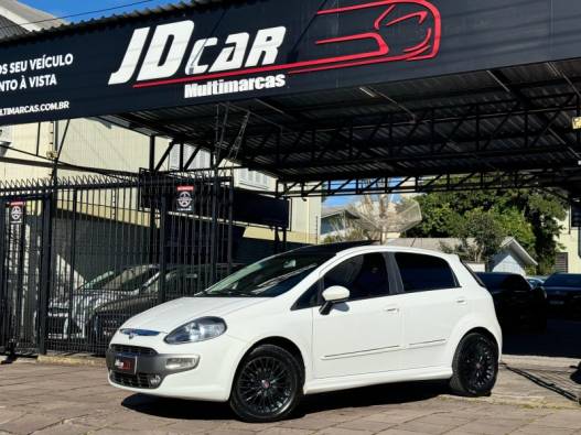 FIAT - PUNTO - 2013/2013 - Branca - R$ 49.900,00