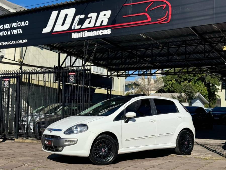 FIAT - PUNTO - 2013/2013 - Branca - R$ 49.900,00