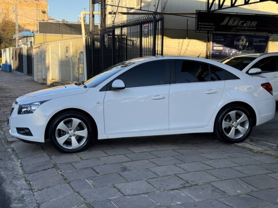 CHEVROLET - CRUZE - 2011/2012 - Branca - R$ 59.990,00